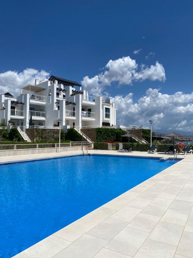 Sunshine Beach Front Complex, Wifi, Modern Casares Exterior foto
